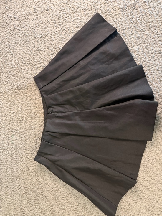 Mable Pants - Black Pleated Skort with A-Line Shape